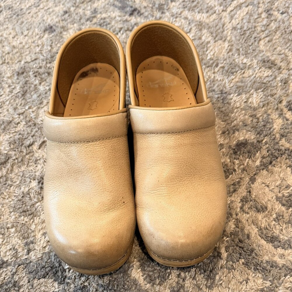 Dansko Professional - Sand Milled Burnished Clog